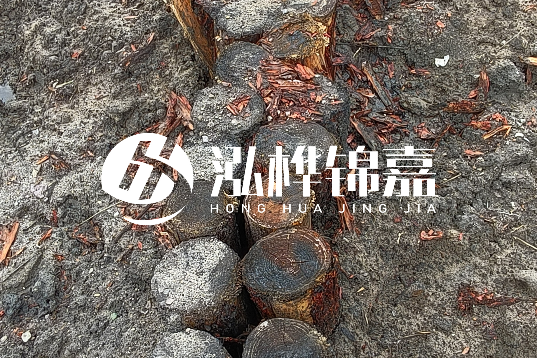 魚塘淤泥太多怎么清理？挖掘機清除淤泥的作用及方法