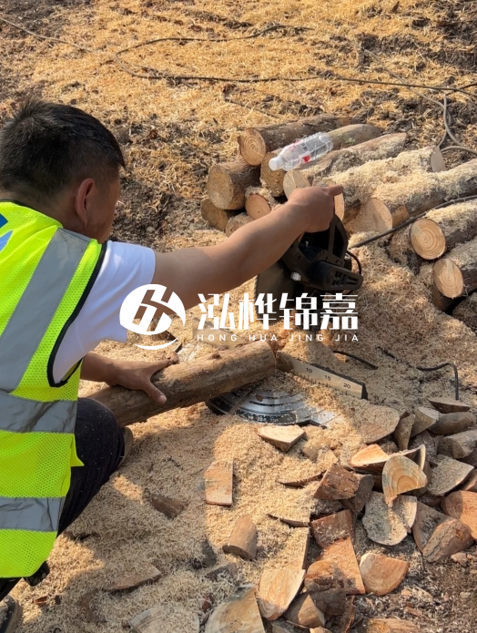 松木樁尾徑測量從哪個位置開始算？尾徑粗細(xì)不勻影響打樁質(zhì)量嗎？
